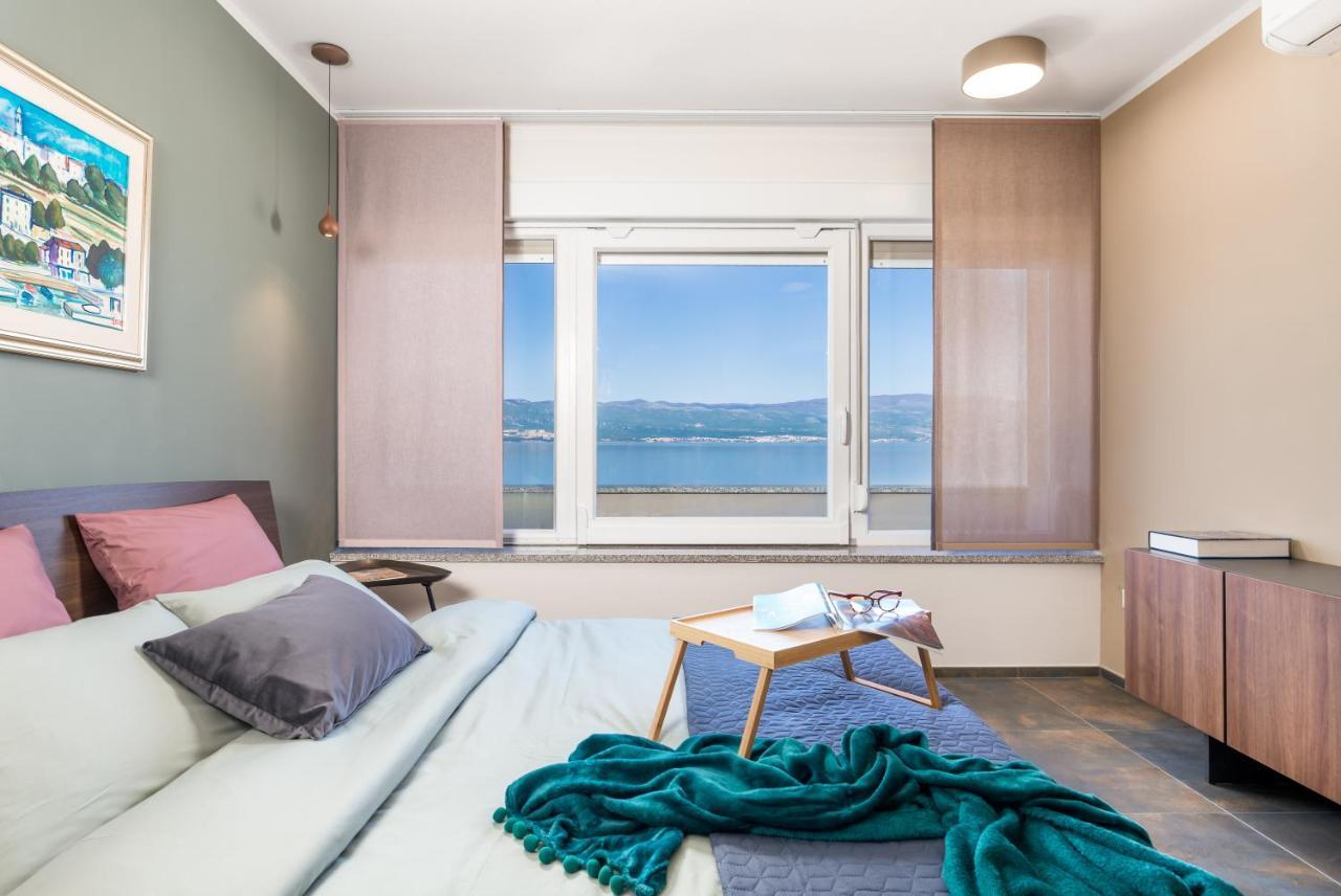Apartmani Heni Vrbnik Eksteriør bilde